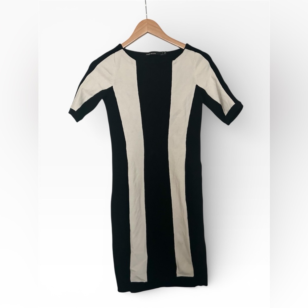 Karen Millen Black and White Bodycon Short-Sleeved Mini Dress - Size 2